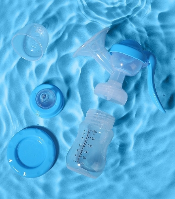 Picture of Manual Breast Pump Machine  for Breastfeeding Mother -Without Box With Silicone Pad