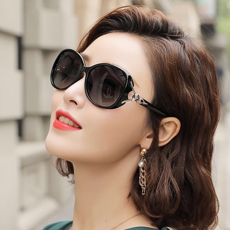 Picture of Premium Round Frame Ultraviolet Protection Ladies Sunglass ( Black )