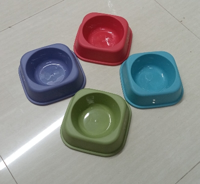 Picture of cat & dog food bowl square premium plastic 1 pcs