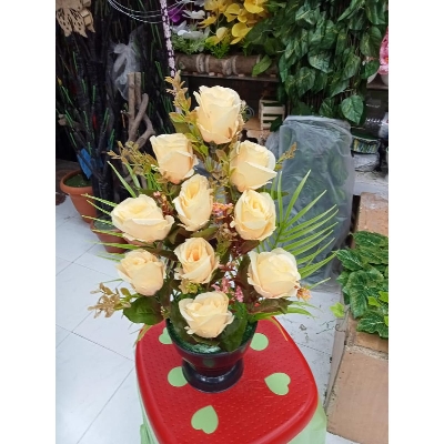 Picture of Artificial Plastic Plant  Flower