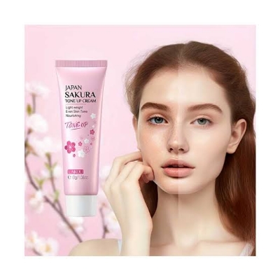 Picture of Japan Sakura Tone up Cream30g