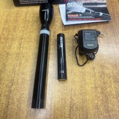 Picture of REEON RN103 Rechargeable Torch Light - 1 Piece ( Black )