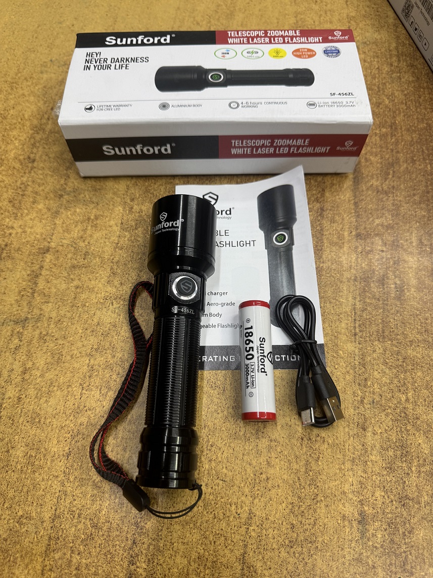 Picture of Sunford SF-456ZL Telescopic Zoomable Flashlight with 20W High Powered White LASER LED Zoom Torch / Flash Light  - 1 Piece ( Black )