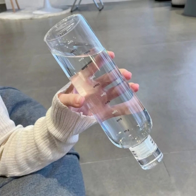 Picture of portable large-capacity single-layer sports glass high borosilicate material outdoor water cup(500ml glassbottle with cover multicolour)