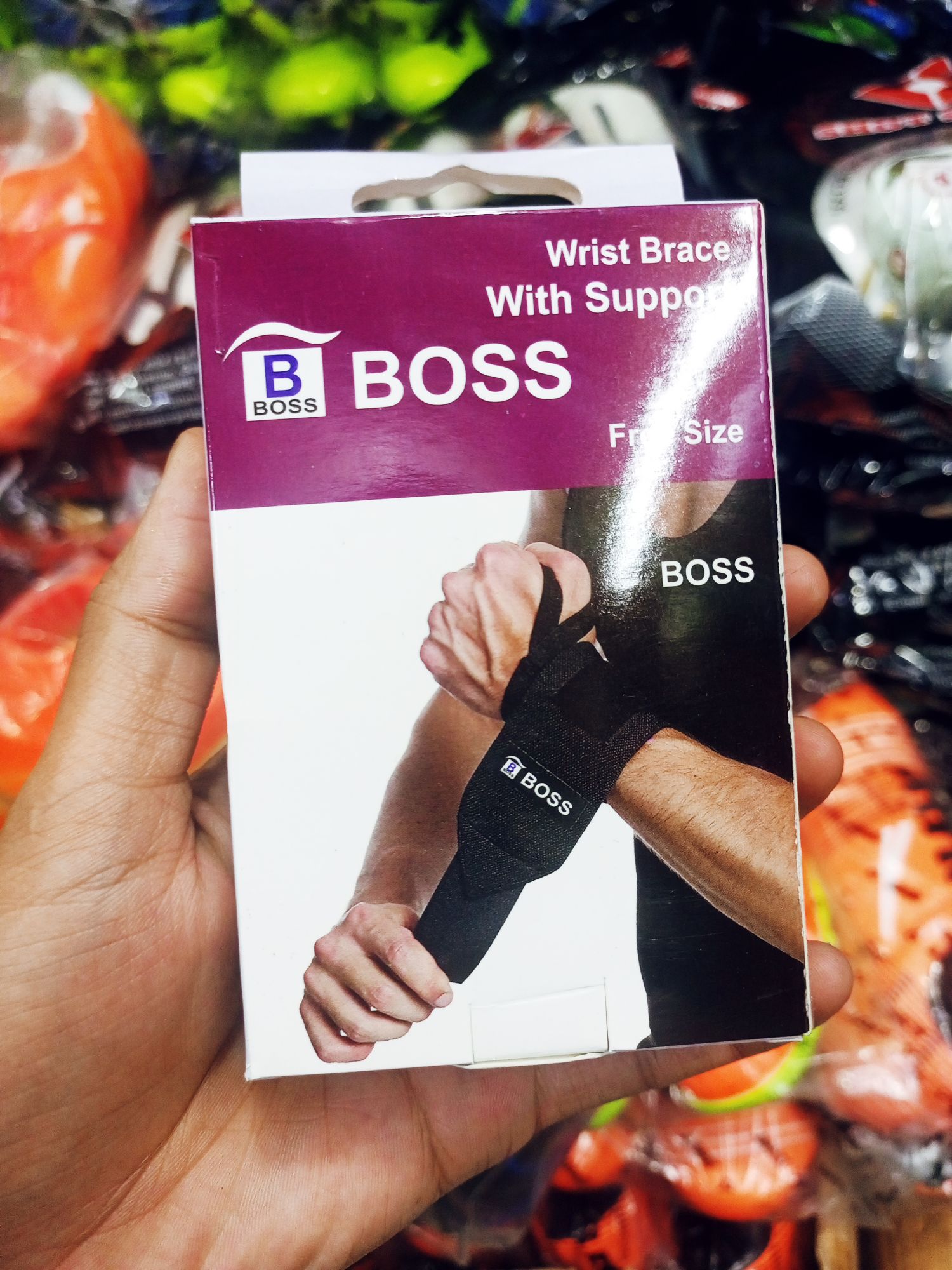Picture of 2 pcs Gym Sports Support Bracer | Hot Selling High-Quality Wrist Wraps & Straps | Wearable Fitness & Weightlifting Wrist Support - Black