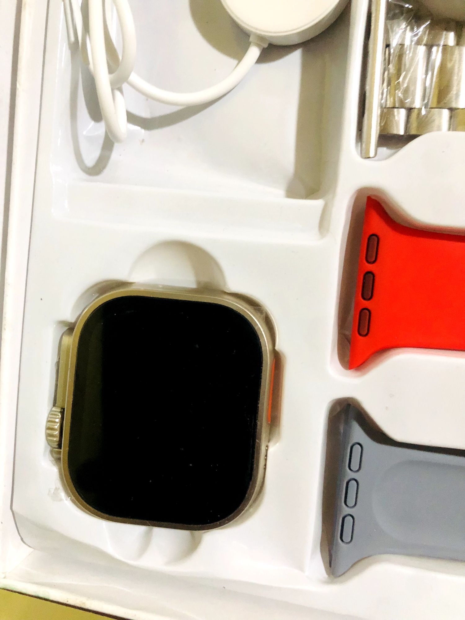 Picture of CROWN-Tk2 Ultra 2 Smartwatch 7 In 1 premium - Multicolor