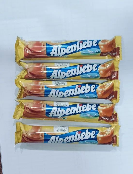 Picture of Indian Alpenliebe caramel chocolate stick 24pic full box