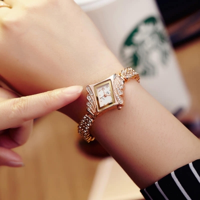 Picture of Brand New Women Watch Fashion Women style watch For Girls