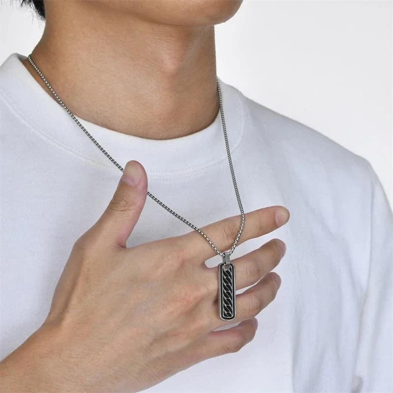 Picture of Black Enamel Natural Stone Pendant with Stainless Steel Box Chain Elegant Simple  Chain for Men