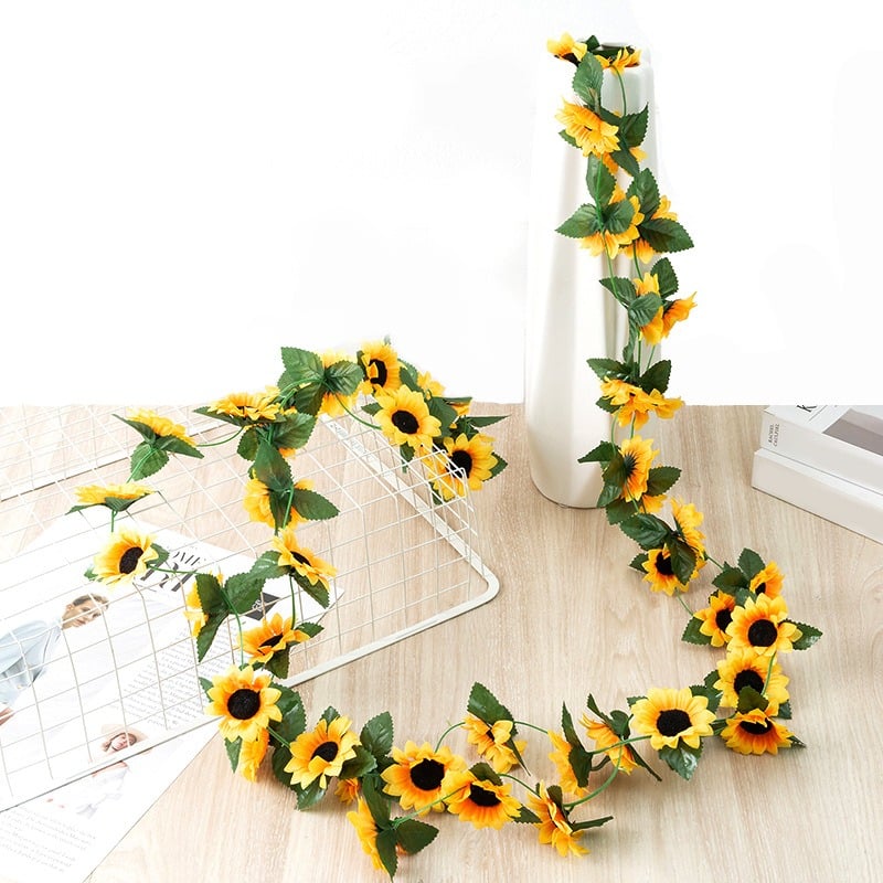 Picture of Sunny Sunflower Garland Home Decoration