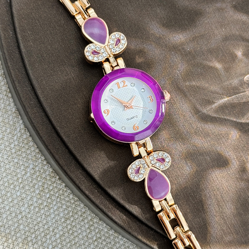 Picture of Ladies Wrist Watch New for Girls