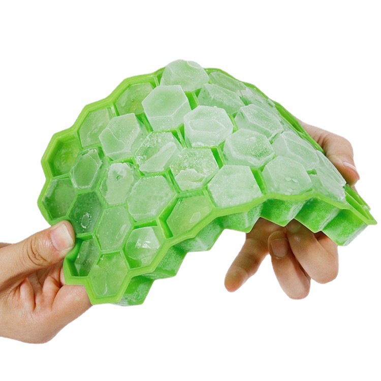 Picture of 37 Cavities Honeycomb Shaped Stackable Durable Dishwasher Safe Silicone Ice Cube Tray Mold Maker With Lid