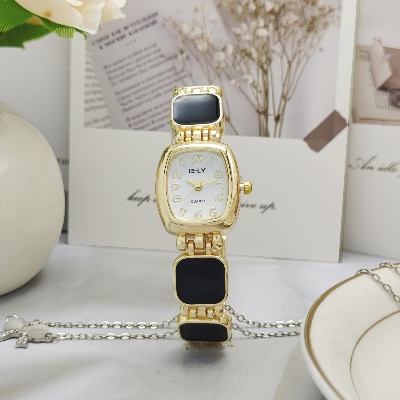 Picture of Luxury Fashion Stainless Steel Imported Wuartz Movement Ladies Wristwatch For Women