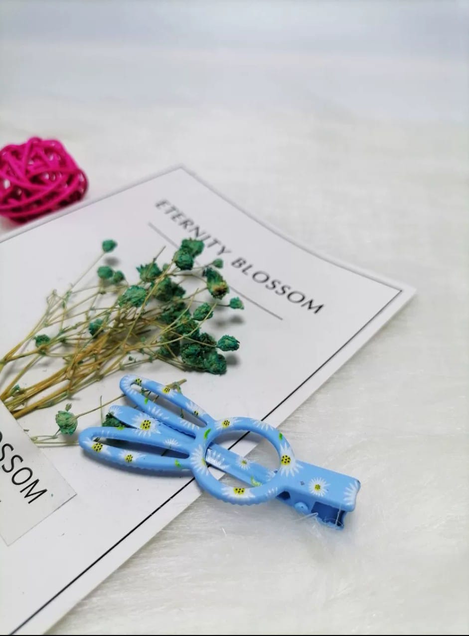 Picture of 4 pcs Metal Hair Clips Set for Girls Kid Accessories - Multicolor