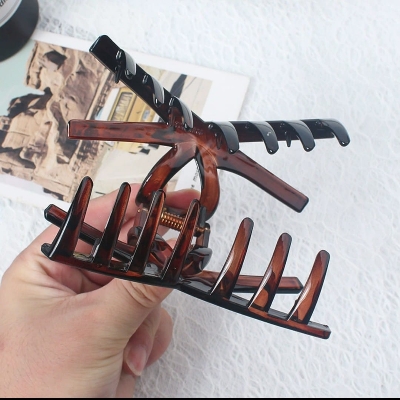 Picture of New Stylish Hair Kakra Band For Women