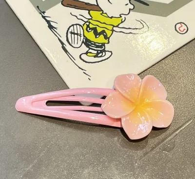 Picture of Flower Hair Clips for  Girls Colorful Hairpins Cute Korean Style Barrettes for kind and Women - Multicolor
