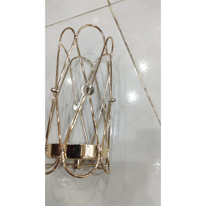 Picture of 15 Inches long Golden Metal Body Candle Holder. - Gold
