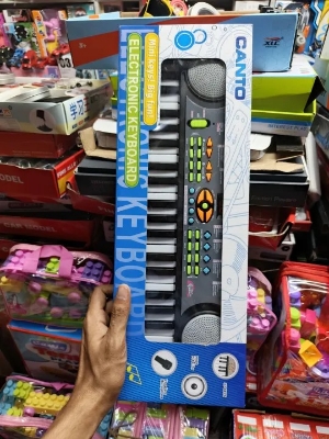 Picture of Canto-Electronic 37 Keys Musical Keyboard Piano With 8 Tone and 8 Beats, Tempo Adjusting, Microphone and FM Radio-Great Toy Gift