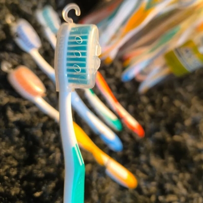 Picture of Matador Soft ToothBrush With Cap- 1 Jar -12 Pcs
