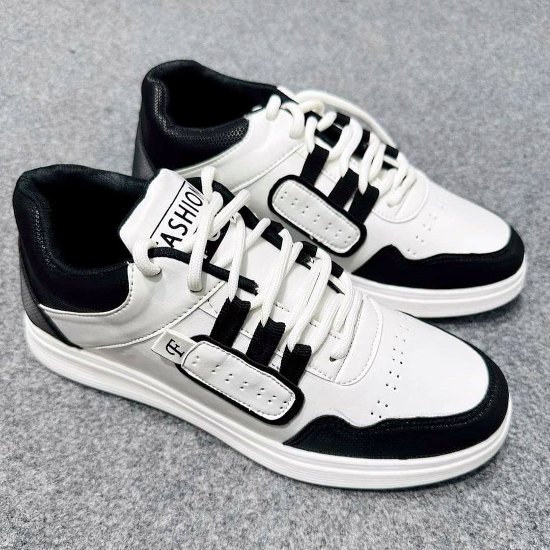 Picture of Men's Low Top Sneakers - New Collection & Comfortable and Suitable for All Seasons