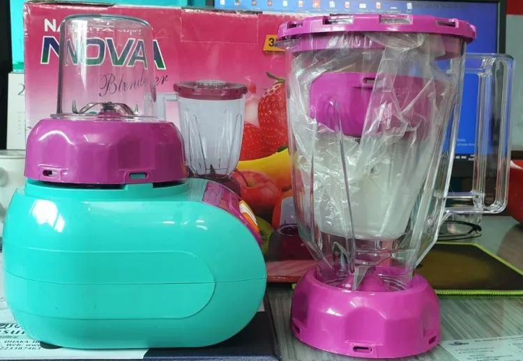 Picture of Experience Blender Plus Mixer Grinder - 300/350 Watts - Powerhouse for Versatile Kitchen Tasks