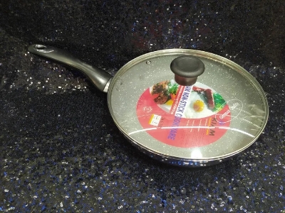 Picture of Kiam Non Stick Fry Pan With Glass Lid 24 Cm (Black)