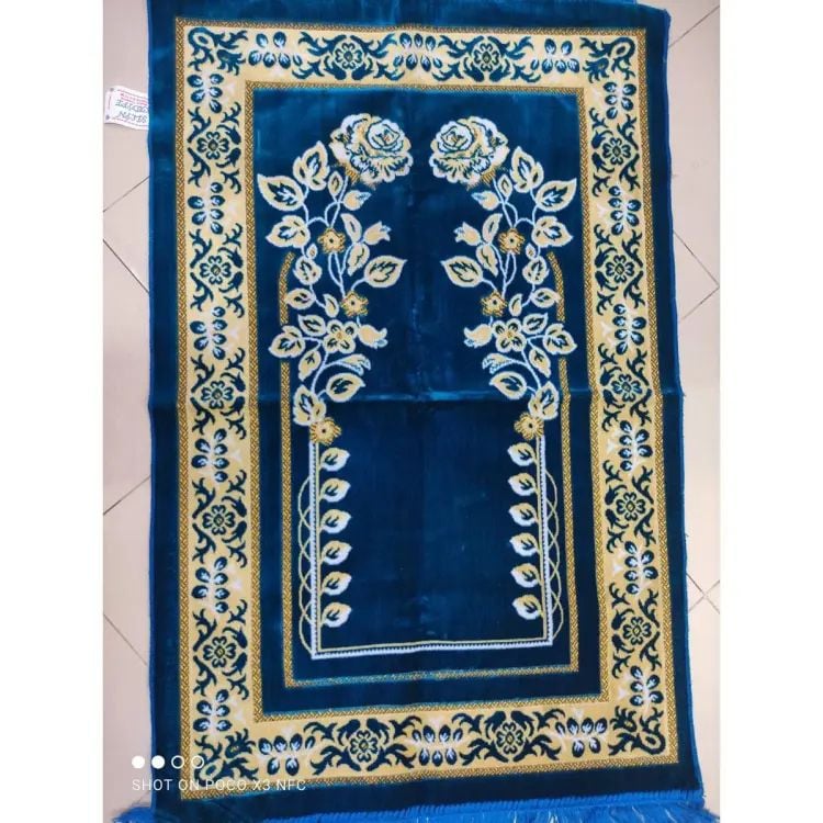 Picture of Multi-Colour Velvet Jaynamaz- Made in Turkey