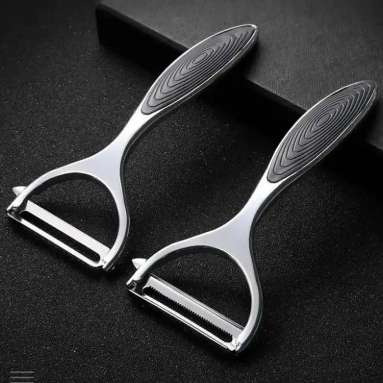 Picture of Stainless Steel Vegetable Peeler, Heavy Metal product for kitchen (Silver)