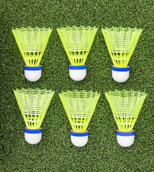 Picture of Smash 500 Plastic Badminton Shuttlecocks Cork 6Ps Cock 