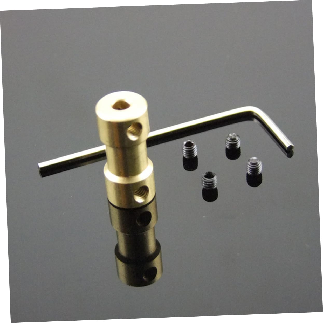 Picture of Brass Motor Shaft Coupling Jointer, For Pneumatic Connections, Size: 3/4 inch Gold