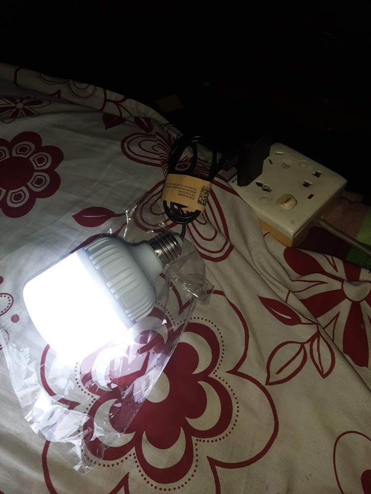 Picture of USB Bulb Light for Power Bank Portable 20 Watt Light for use Indoor, Outdoor, Reading, Sleeping White