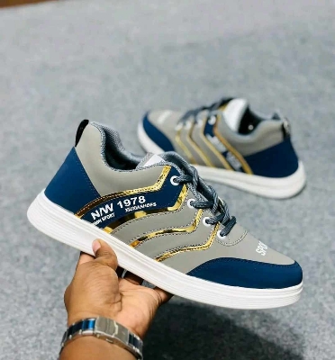 Picture of Men's Fashionable Exclusive High-Top Sneakers Converse Shoes for Men