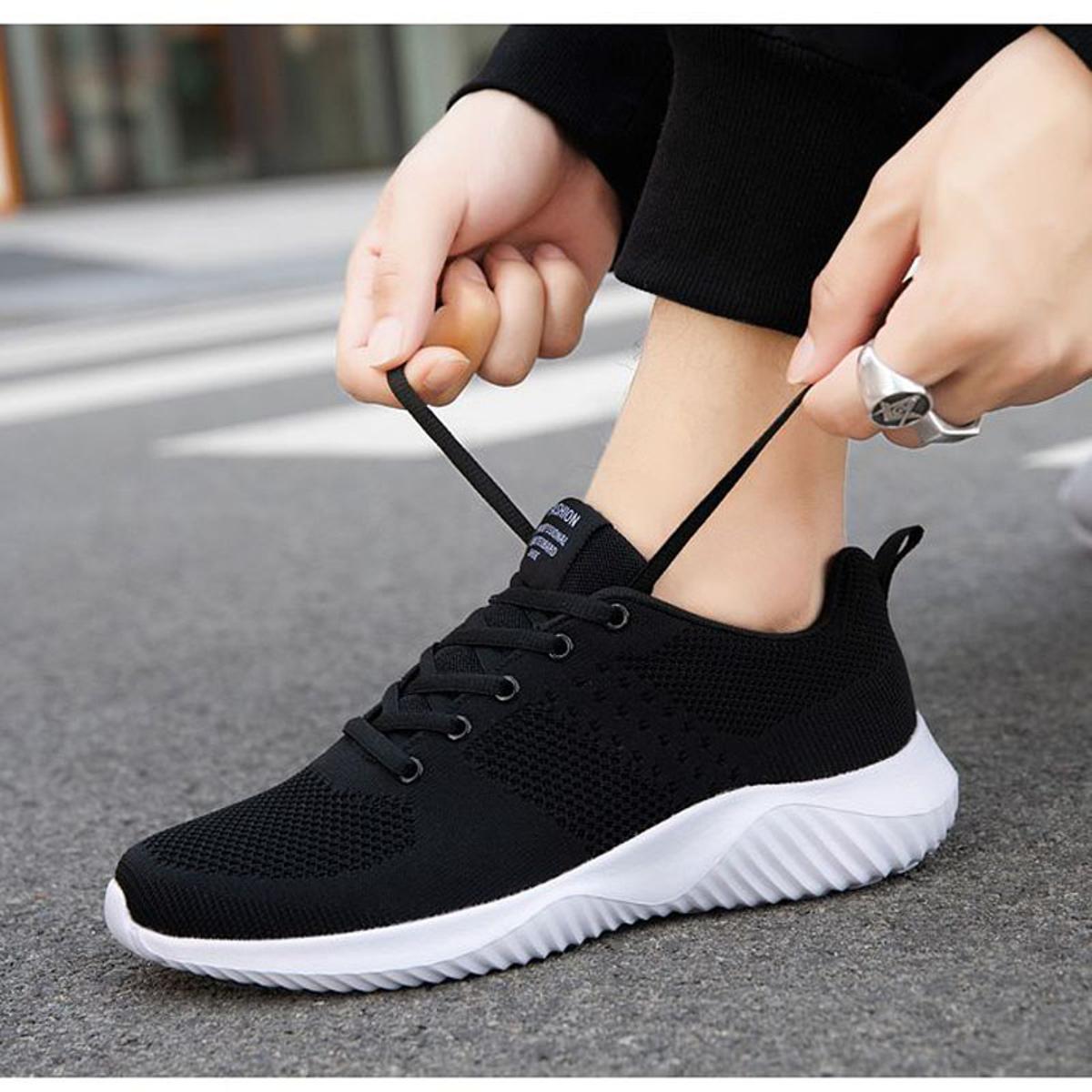 Picture of Hot Singing Snickers Dusty: High-Quality Snow Men's Casual Shoes, Fly Woven Lightweight Slip-On - Shoe For Boys - Shose For Men