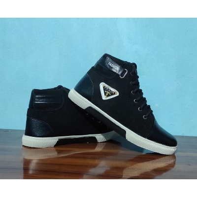 Picture of Winter Models High - Neck Boot Shoes For Men Lace - Up Boot Shoes For Winter