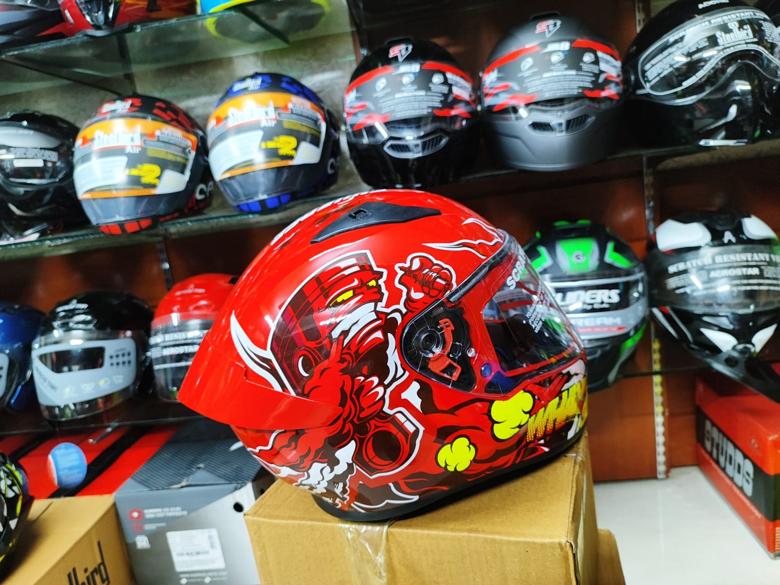 Picture of FULL FACE BIKE STUDDS THUNDER HELMET FOR BIKE RIDER (Black)