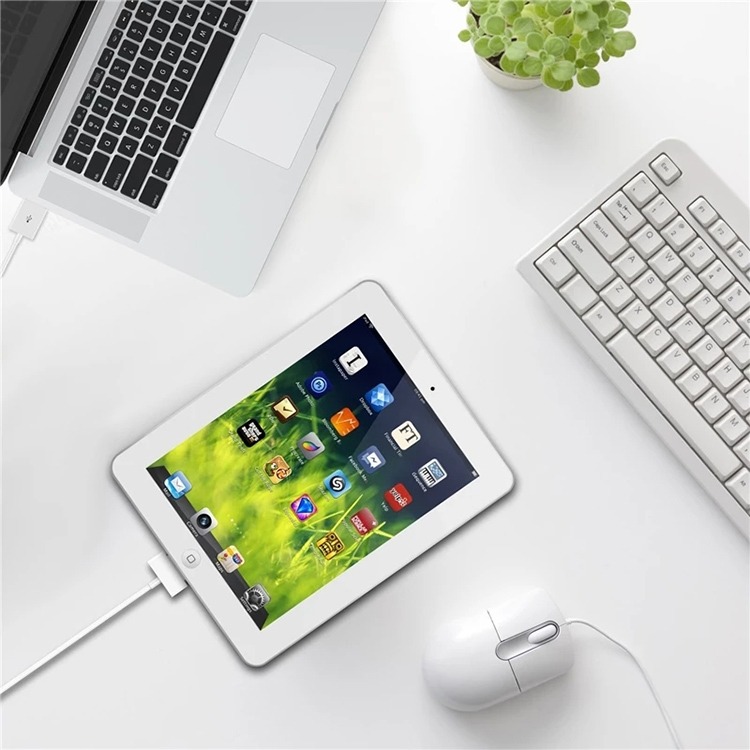 Picture of USB Cable for iPhone 4 4s iPad 2 3 iPod 30 Pin Metal Plug Charger Sync Cable for iPhone 4 4S Charging Data Cable
