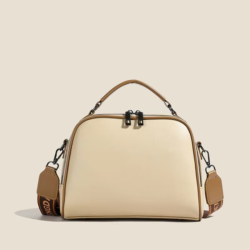 Picture of New High end ladies' handbag multi-layer large capacity commuting bag