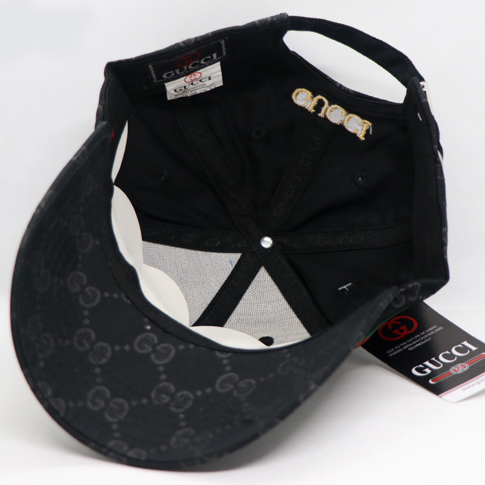 Picture of Black Embroidery logo Cotton Curved Visor Cap