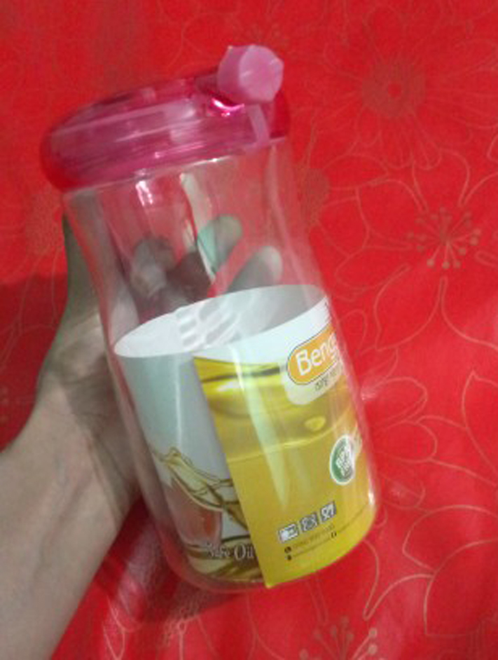 Picture of Plastic Oil Dispenser Container Jar Bottle - 750 Ml - Multicolor