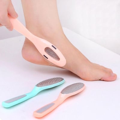 Picture of Metal Foot Scrubber Dead Skin Callus Remover Pedicure Tool - Multicolor - Multicolor
