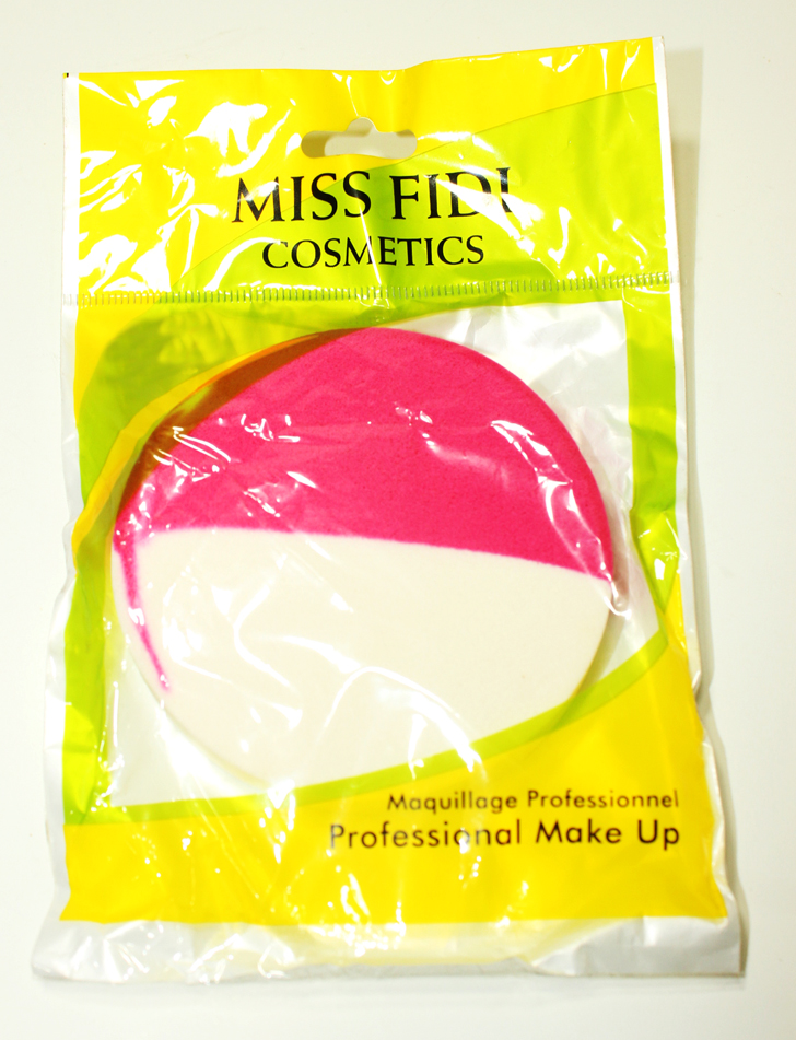 Picture of Miss Fidi Cosmetics Powder Puff/Applicator - Off White