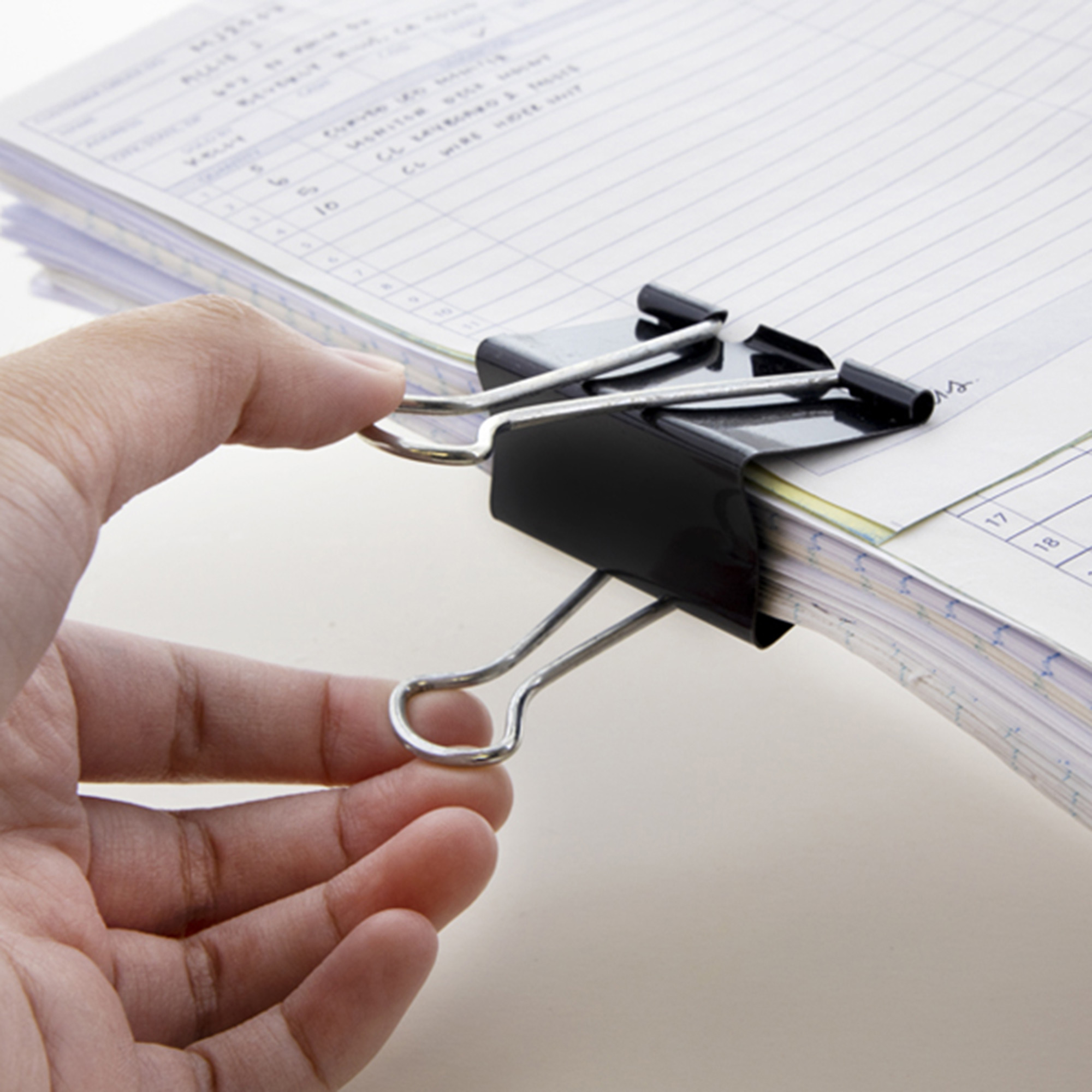 Picture of 2 inch Diamond Binder Clips - 12pcs - Black