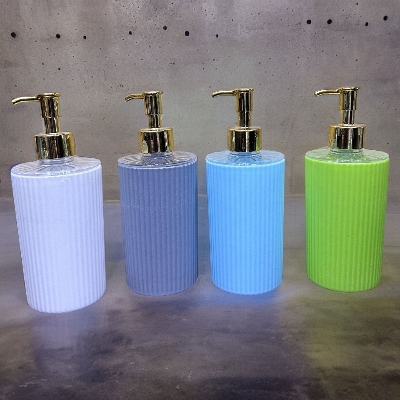 Picture of 1pcs Plastic Multi-color Bathroom Soap Dispenser for Hand Wash - 250ml - Multicolor