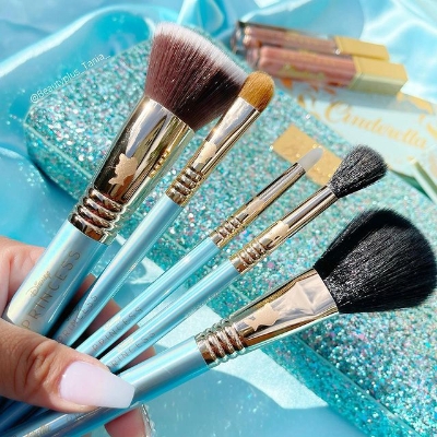 Picture of Professional Exmon Makeup Brushes Set for Women and Girl - 5pcs - Multicolor
