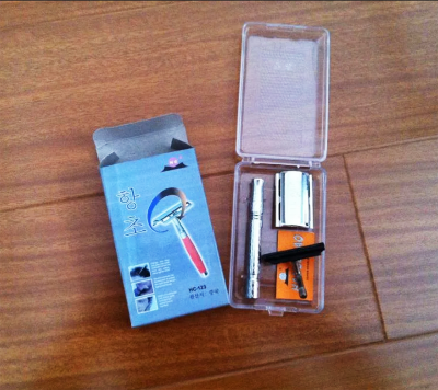Picture of Stainless Steel 2 in 1 Double Edge Men's Comfortable Safety Shaving Razor - Multicolor