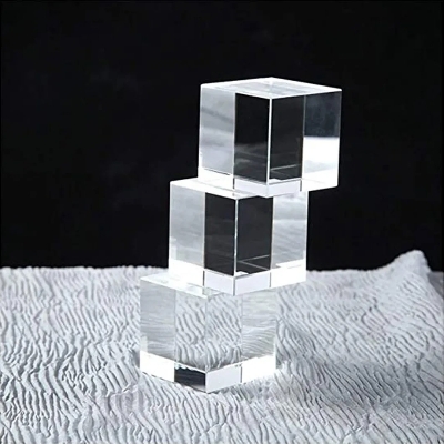 Picture of Crystal Square Shape Paper Weight Small Size - 1pcs - Clear