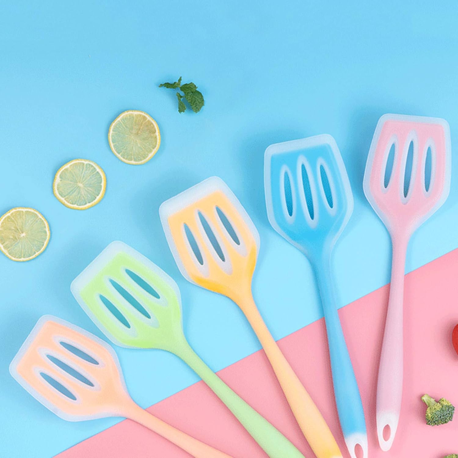 Picture of 1pcs Spatula Semi Transparent Non Stick Pan Oil Pan Spatula Silicone Kitchen Utensils Oil Pan Spatula Spatula Silicone - Multicolor