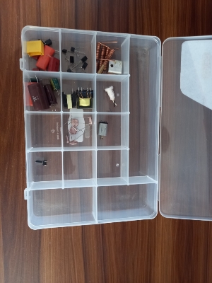 Picture of 1 Piece Plastic Storage Box Case for Ornaments and Jewelry Display Organizer - Transparent