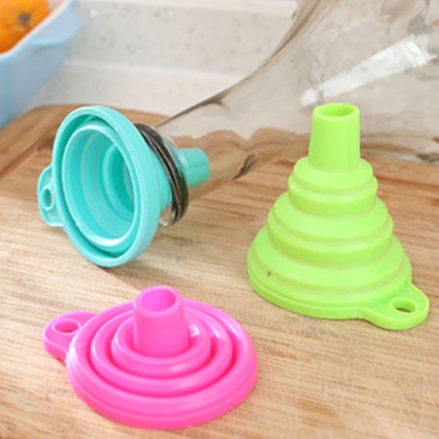 Picture of Multi-color Portable Mini Silicone Collapsible Funnel - 1pcs - Multicolor