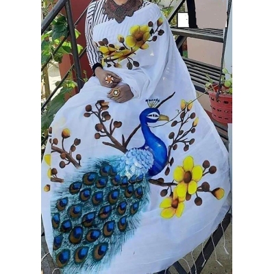 Picture of Hand Print Saree White Color Collection Fashionable Stylish and Comfortable, Half Silk Saree For Women